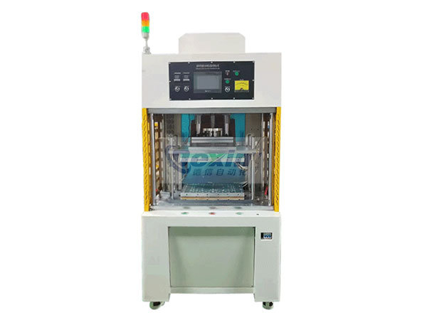 高周波熱壓機..jpg 高周波熱壓機..jpg